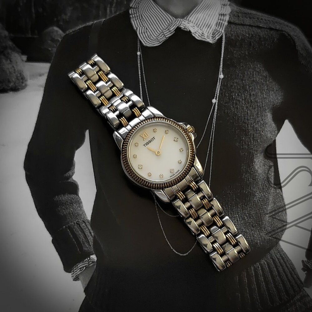 Ladies Tissot 24mm Mother of Pearl Stainless Steel 7 Jewel Quartz Watch